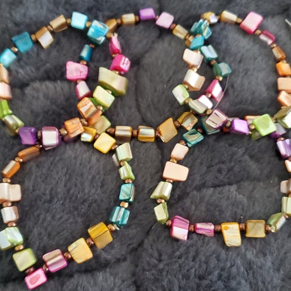 Jewelry Set - Picture 2 of 4